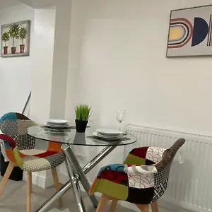 https://arena-apartments.yorkshirehotels.net