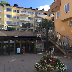 https://central-stockholm-with-free-airport-pickup.find-stockholm-hotels.com